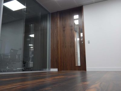 4-frameless-glass-2021-02-18